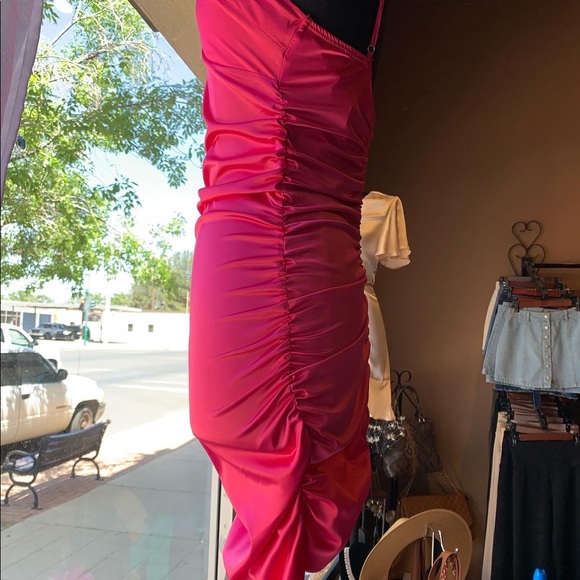 Hot Pink Satin Cocktail Mini Dress - Picture 4 of 6